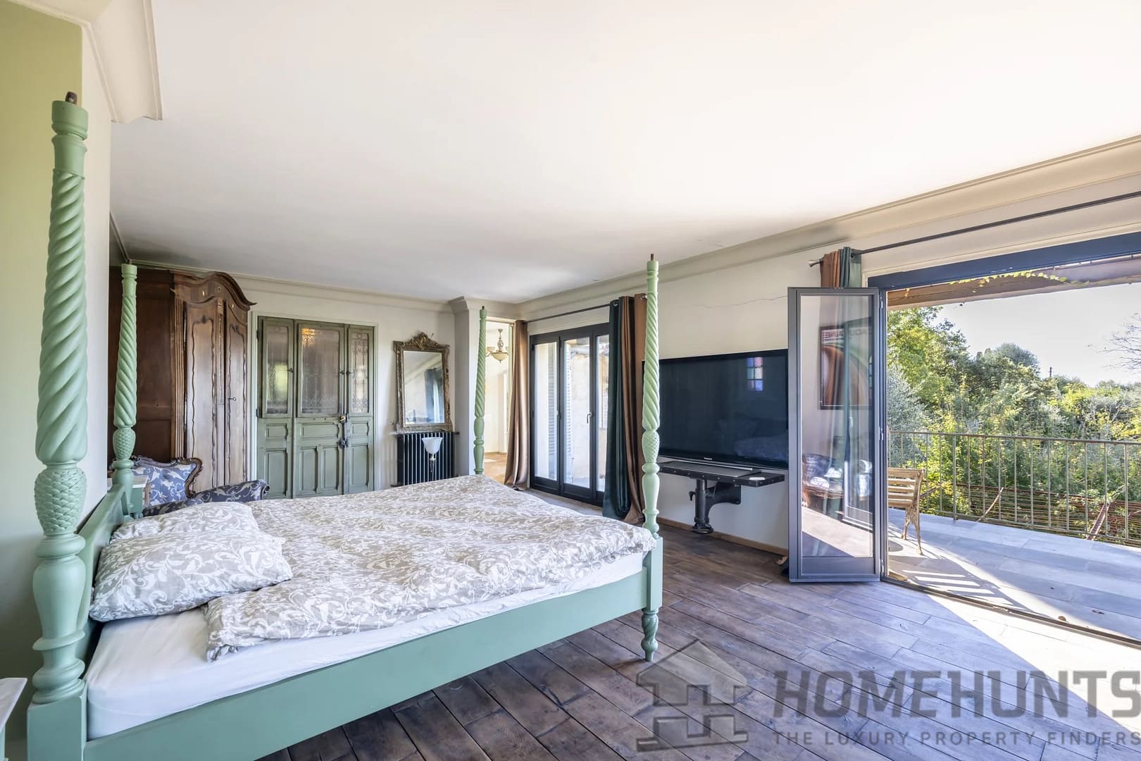 property_HH-15982385-24