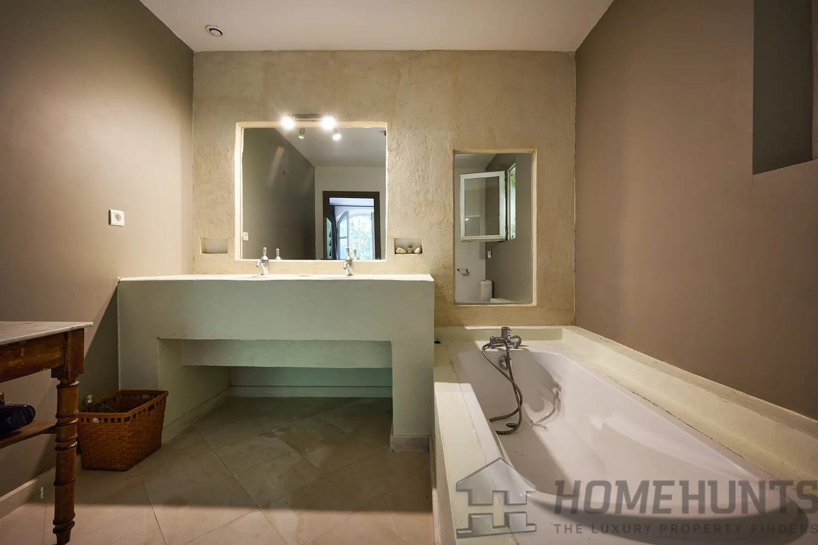 property_HH-15983383-14