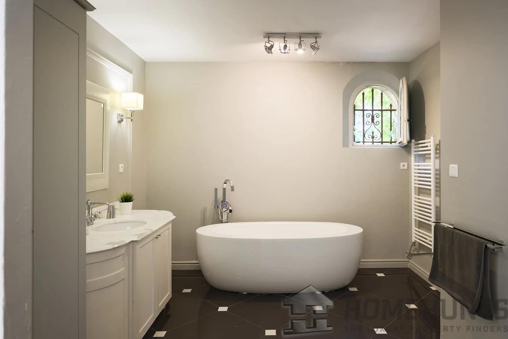 property_HH-15983383-15