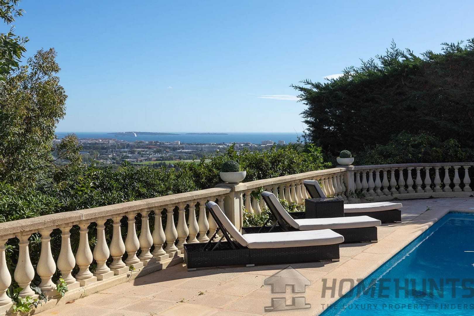 4 Bedroom Villa/House in Mandelieu La Napoule 10