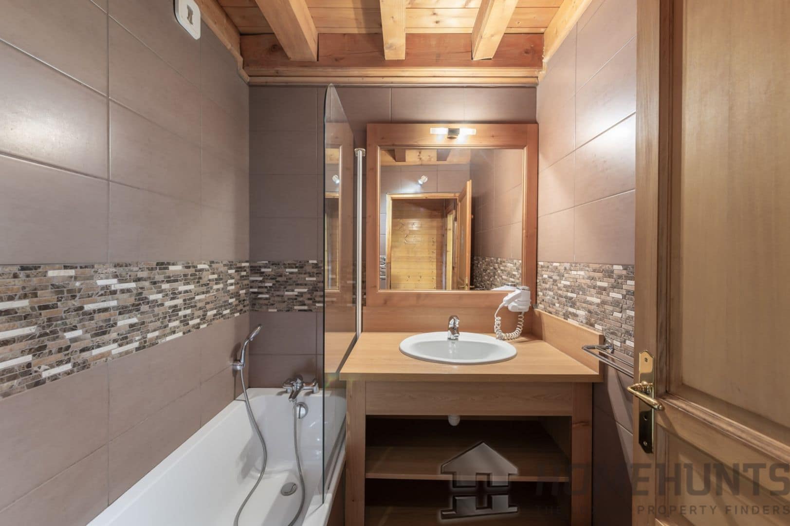 property_HH-15826071-16