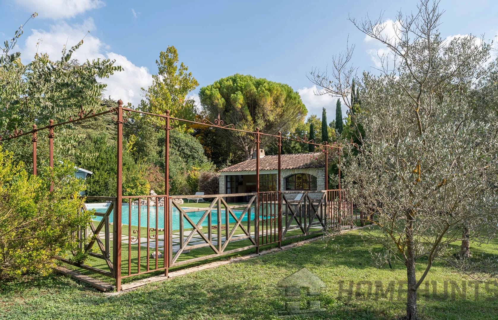 property_HH-15973644-26