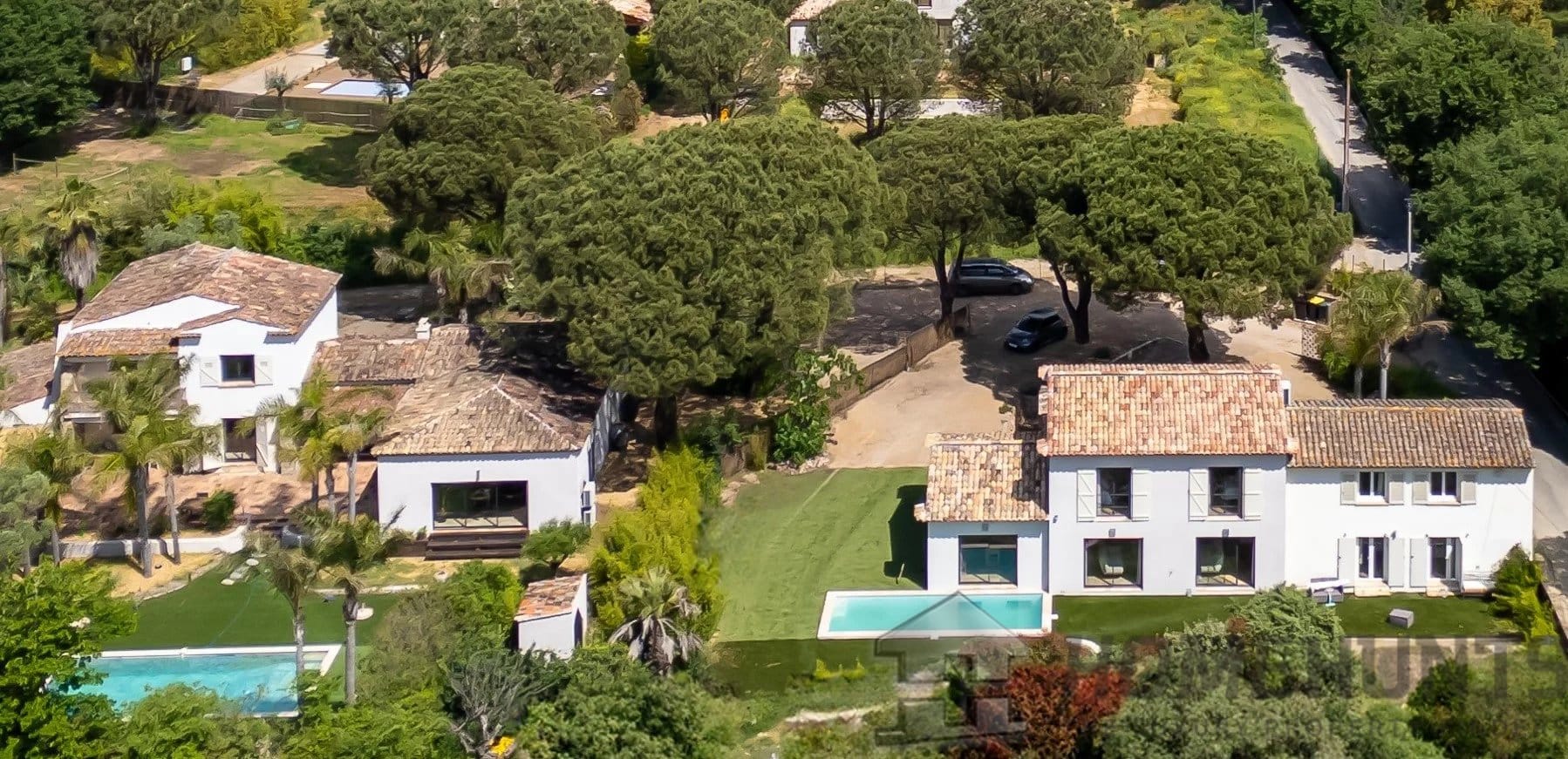 10 Bedroom Villa/House in Grimaud 6