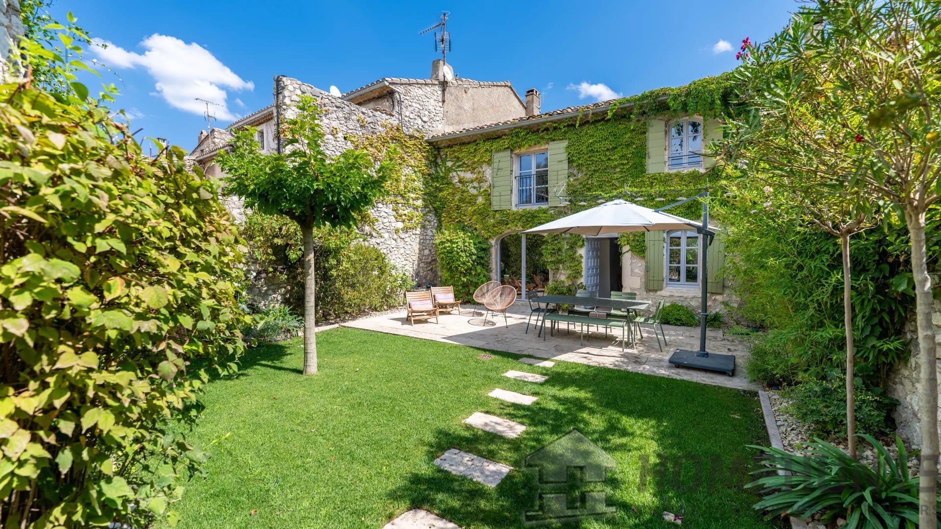 3 Bedroom Villa/House in Eygalieres 11