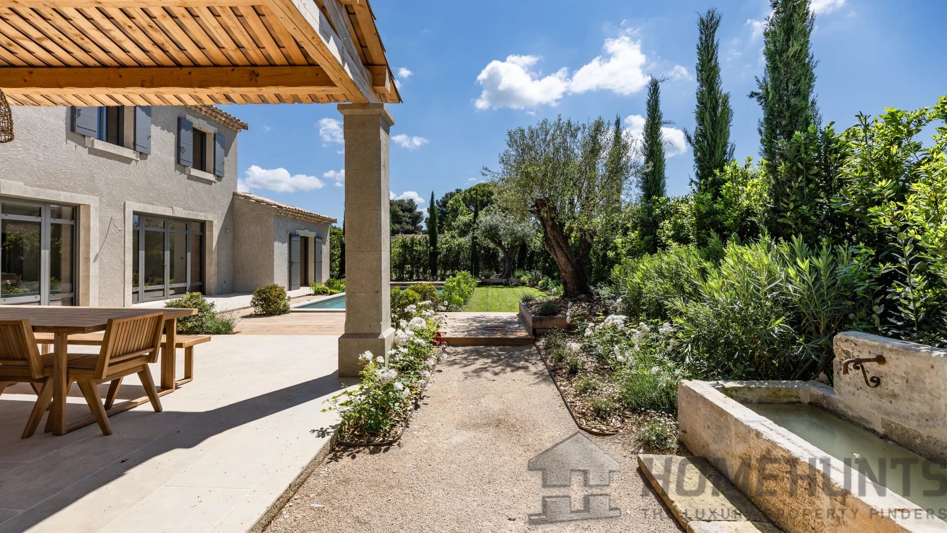 4 Bedroom Villa/House in Maussane Les Alpilles 7