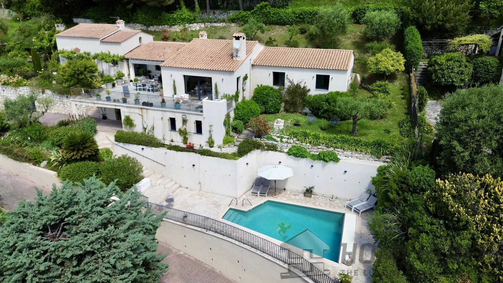 4 Bedroom Villa/House in Tourrettes Sur Loup 23