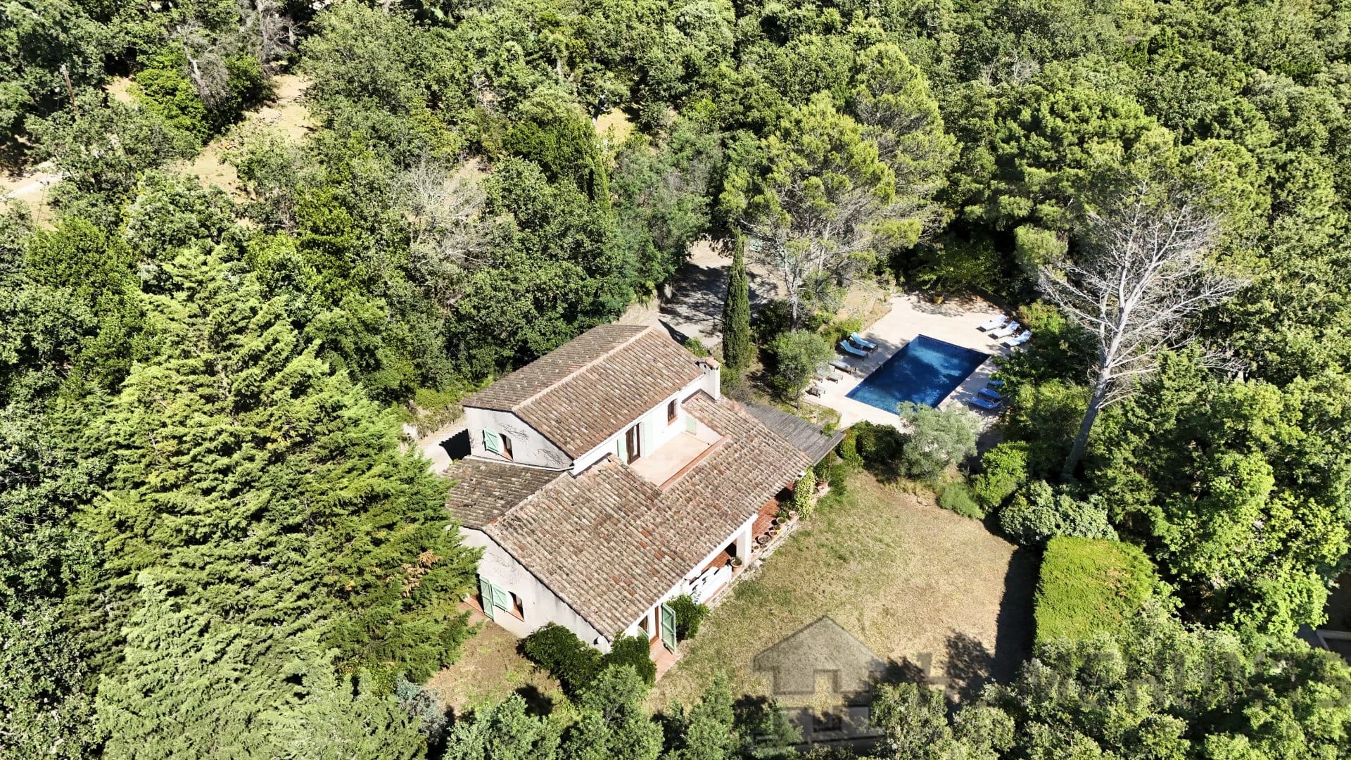 4 Bedroom Villa/House in La Garde Freinet 7