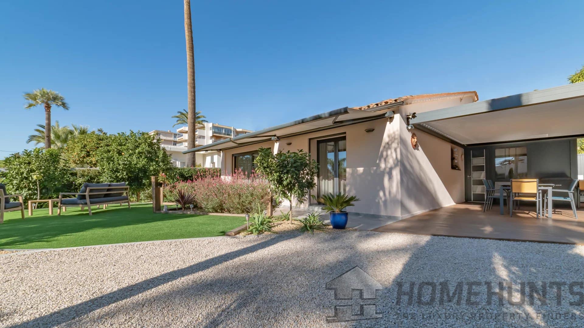 3 Bedroom Villa/House in Cannes 10