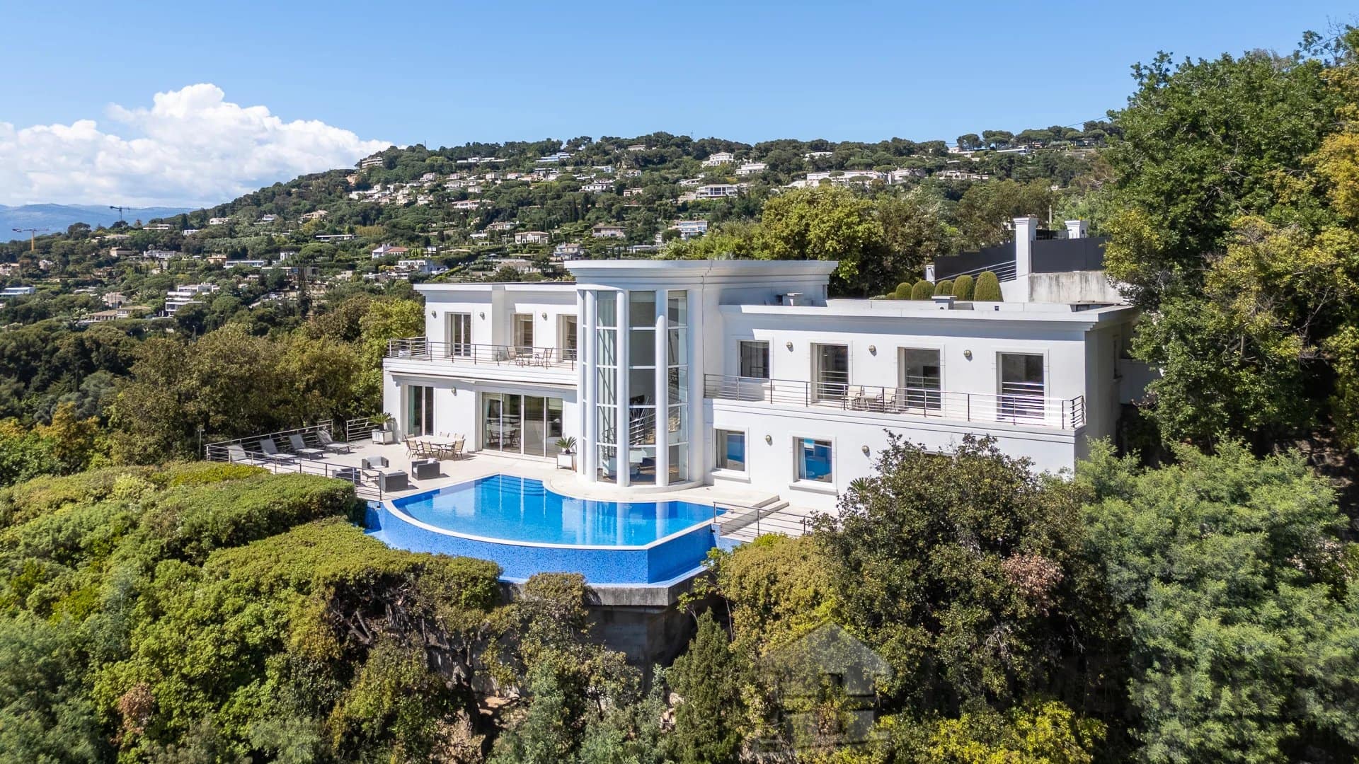 property_HH-15950757-3