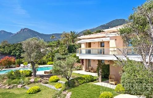 Where to buy property in France 1