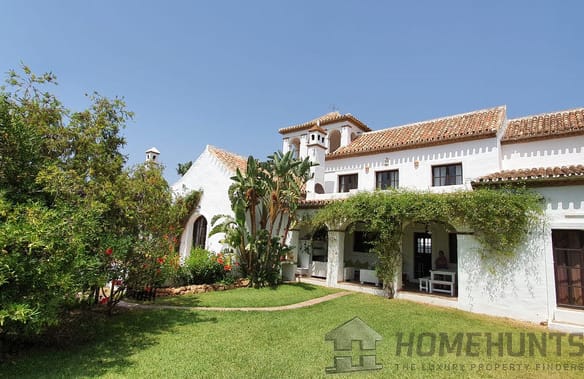 10 Bedroom Villa/House in Mijas Pueblo 2