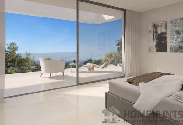 4 Bedroom Villa/House in Elviria 2
