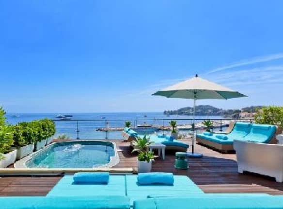 4 Things Overseas Buyers Need to Watch Out for When Buying a Home in France 1