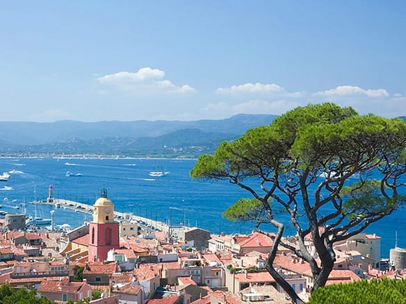 Why buy a property in Saint Tropez? 8