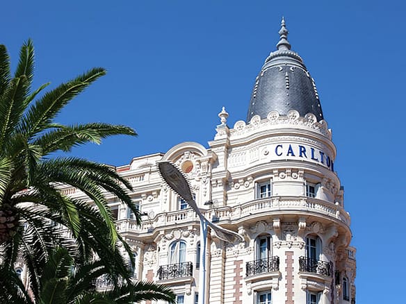 Pearls by the Sea: The French Riviera's Most Beautiful Buildings 5