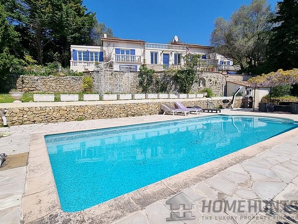9 Bedroom Villa/House in Le Cannet 22