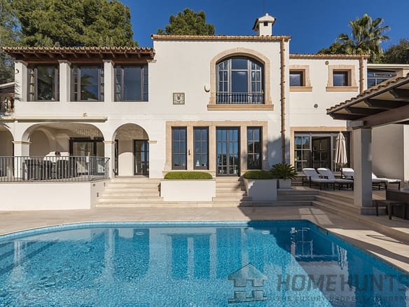 4 Bedroom Villa/House in Bendinat 10