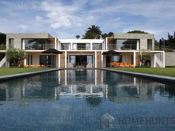 7 Bedroom Villa/House in Cap D Antibes 28