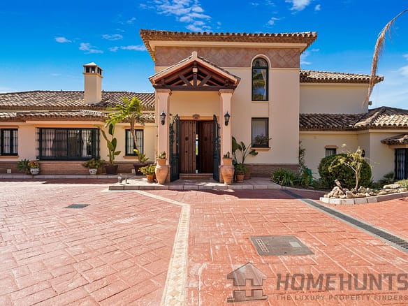 4 Bedroom Villa/House in Marbella 28