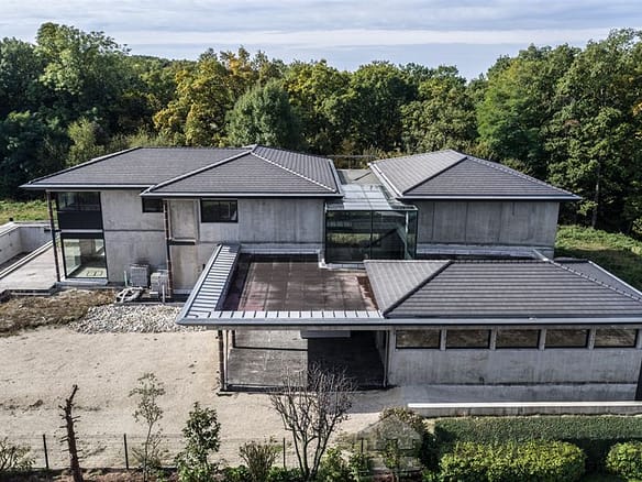 6 Bedroom Villa/House in Messery 24