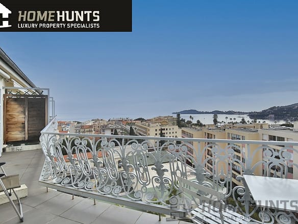 1 Bedroom Apartment in Beaulieu Sur Mer 18