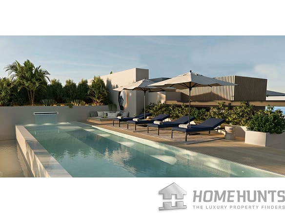 2 Bedroom Villa/House in Marbella 6
