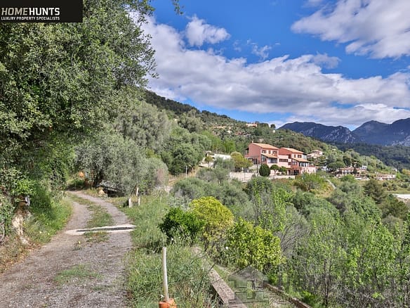 Land in Ste Agnes 30