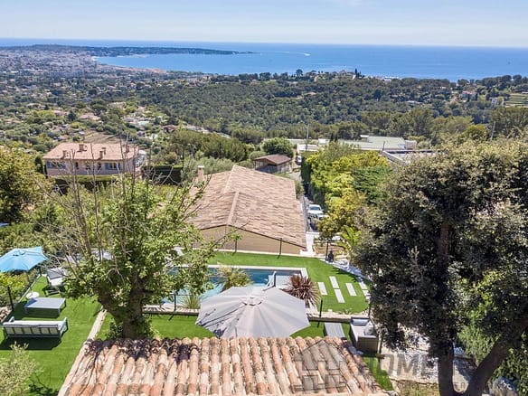 5 Bedroom Villa/House in Le Golfe Juan 26