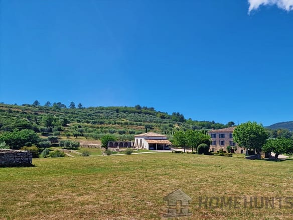 9 Bedroom Castle/Estates in Fayence 2