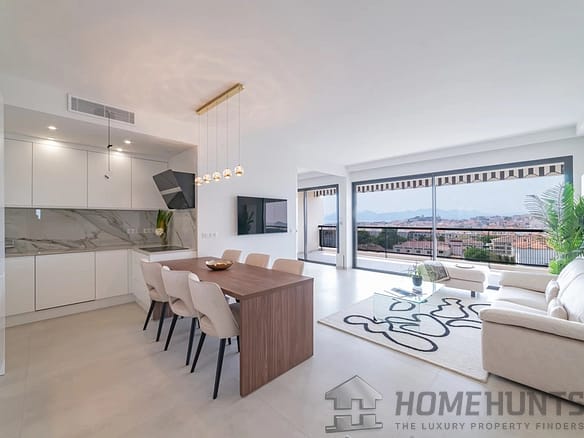 3 Bedroom Apartment in Cannes 36