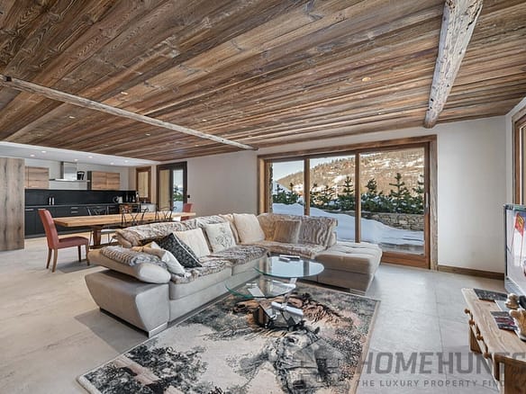 5 Bedroom Apartment in Meribel 34