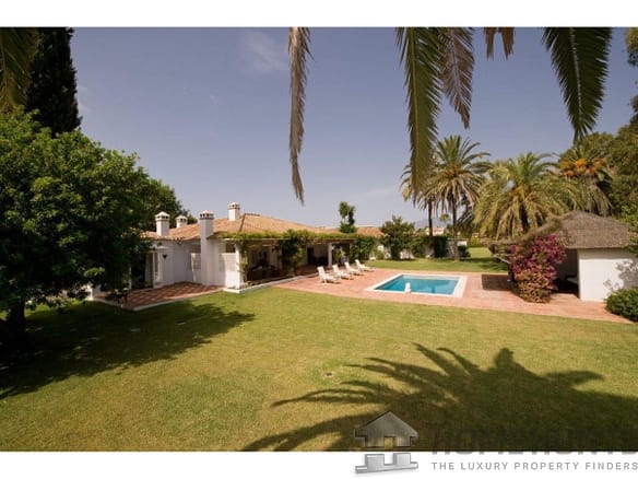 5 Bedroom Villa/House in Guadalmina Baja 36