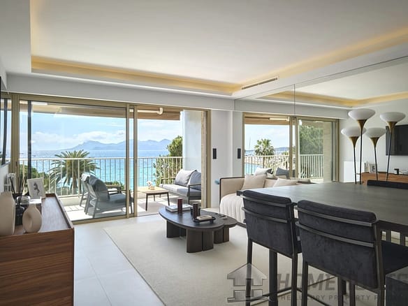 2 Bedroom Apartment in Cannes 2