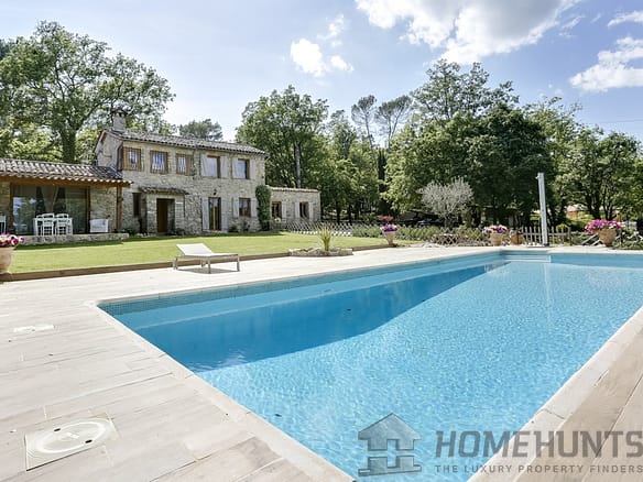 3 Bedroom Villa/House in Callian 9