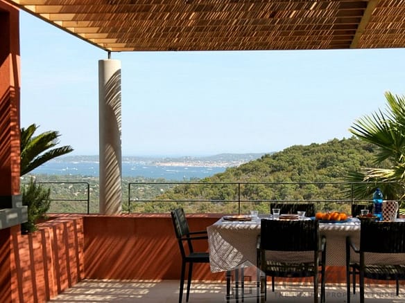 6 Bedroom Villa/House in Grimaud 24
