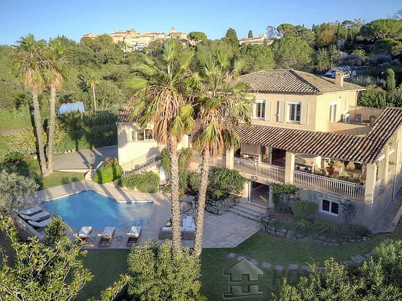 4 Bedroom Villa/House in Mougins 30