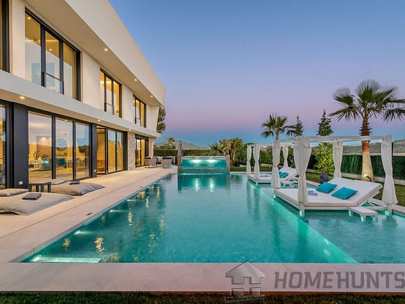 5 Bedroom Villa/House in Santa Ponsa 34