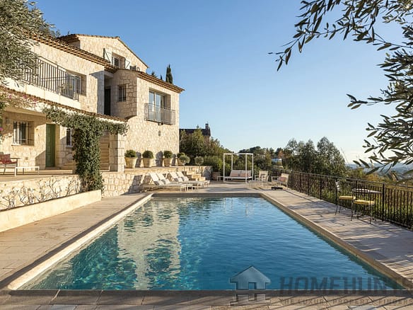 6 Bedroom Villa/House in Vence 16