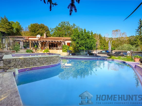 4 Bedroom Villa/House in Biot 16
