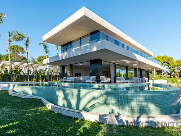 6 Bedroom Villa/House in Costa D’en Blanes 34