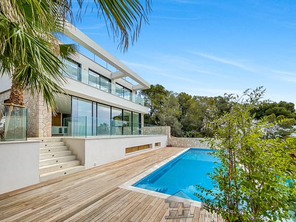 5 Bedroom Villa/House in Portals Nous 5