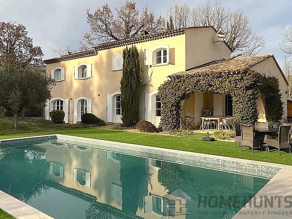 5 Bedroom Villa/House in Seillans 24