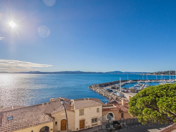 3 Bedroom Apartment in Ste Maxime 16