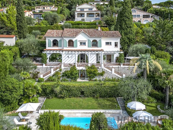 5 Bedroom Villa/House in Mougins 18