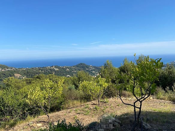Villa/House in Menton 20
