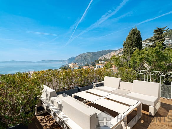 3 Bedroom Villa/House in Cap D Ail 26