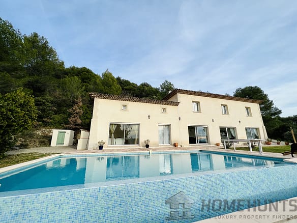 5 Bedroom Villa/House in Draguignan 24
