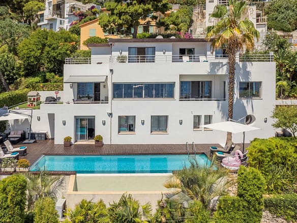5 Bedroom Villa/House in Eze 30