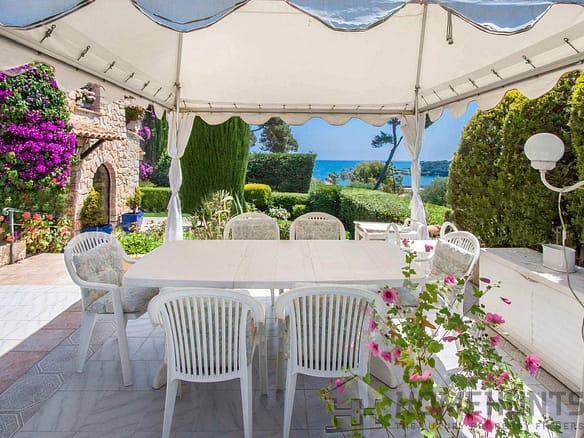 3 Bedroom Villa/House in Antibes 24