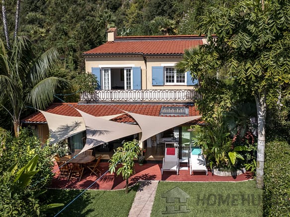 5 Bedroom Villa/House in Eze 10